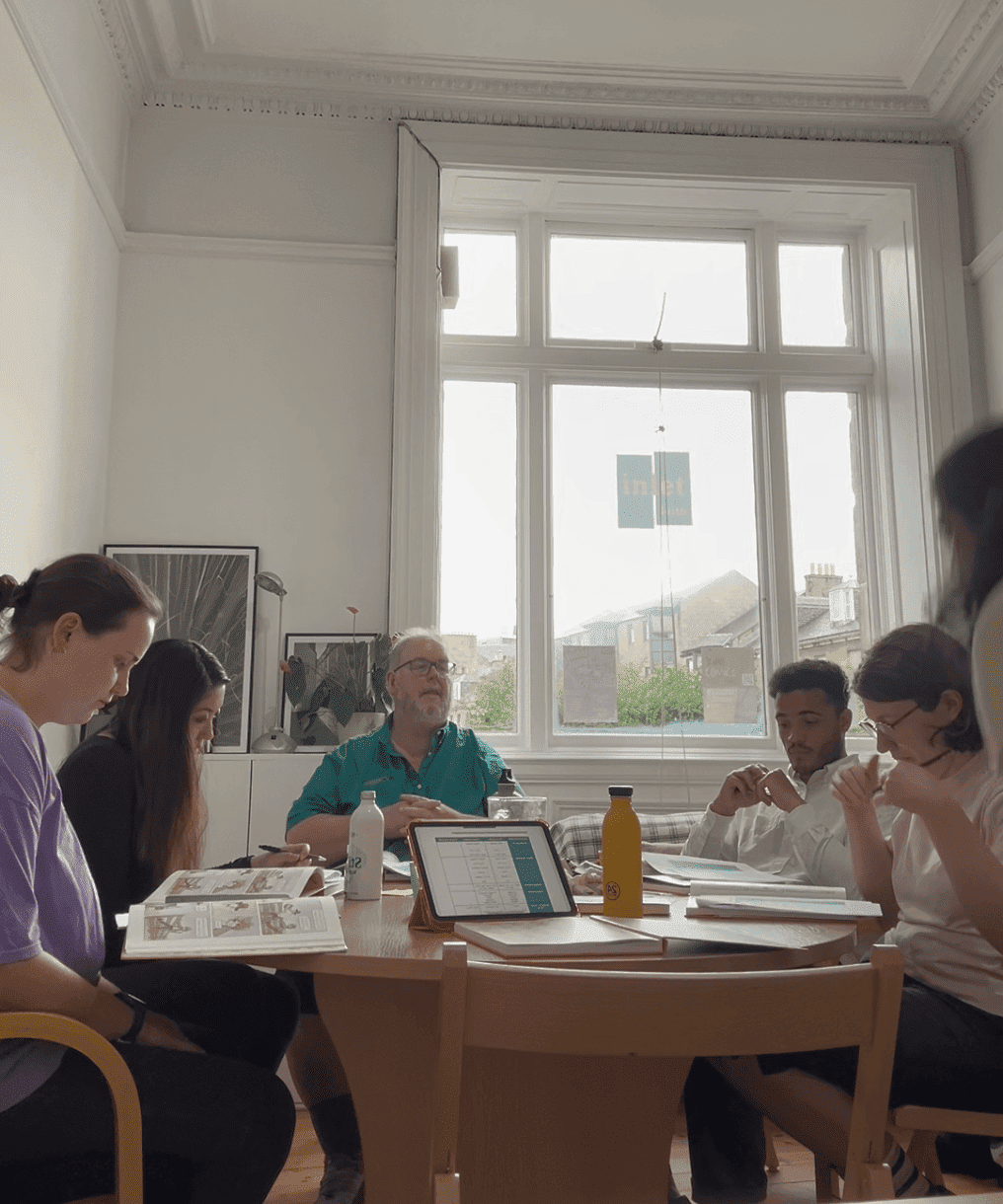  Group French conversation class for shy learners in Edinburgh